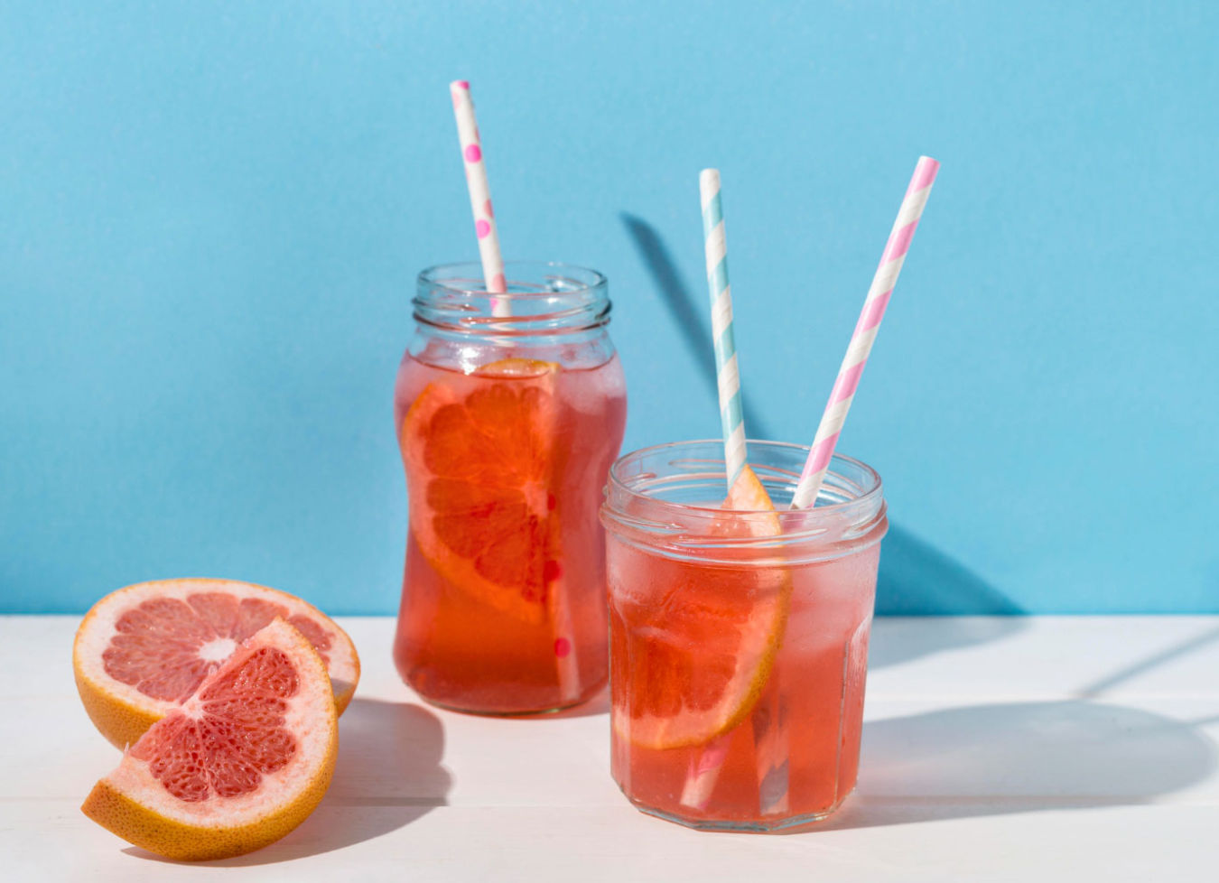 Boisson premium avec glace et fruits